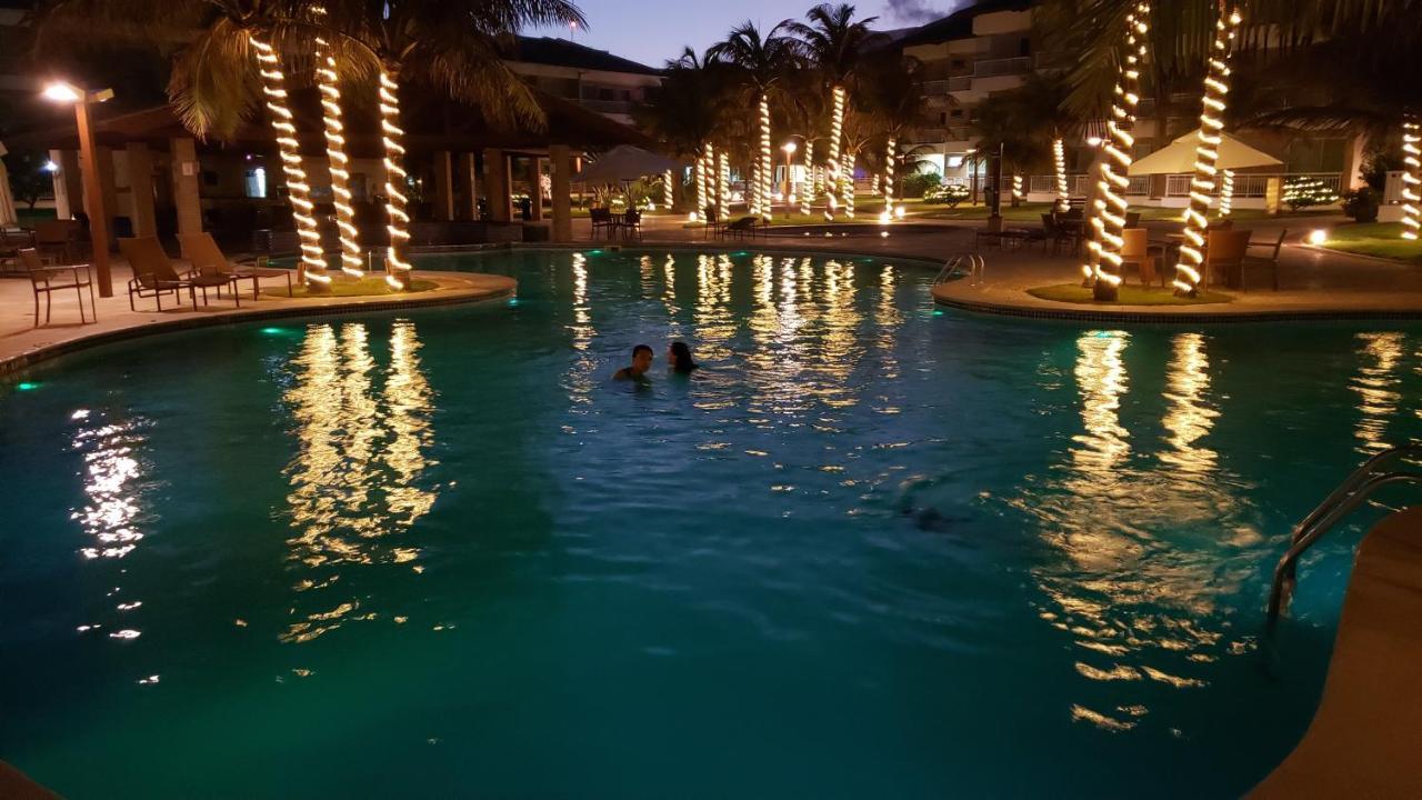 אקווירז Paraiso Das Dunas - Apartamento A Beira Mar Com Jacuzzi - Proximo Ao Beach Park מראה חיצוני תמונה